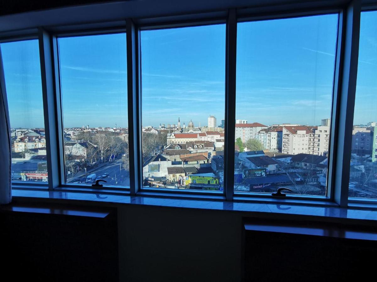 Panorama Apartman Novi Sad Bagian luar foto